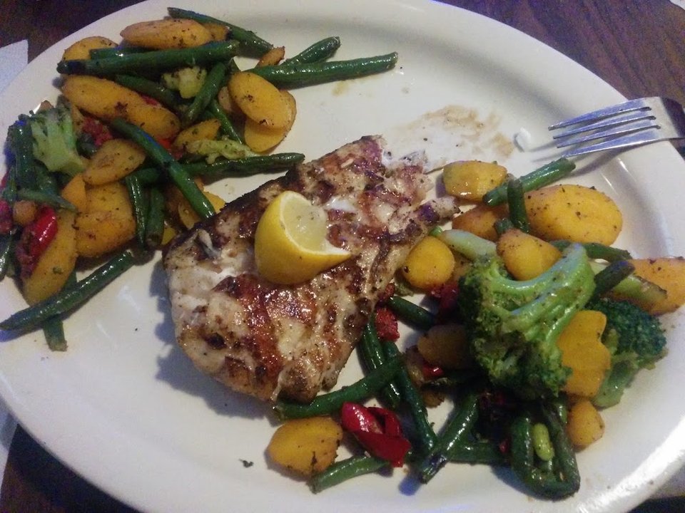 Big House with Blackened Chicken